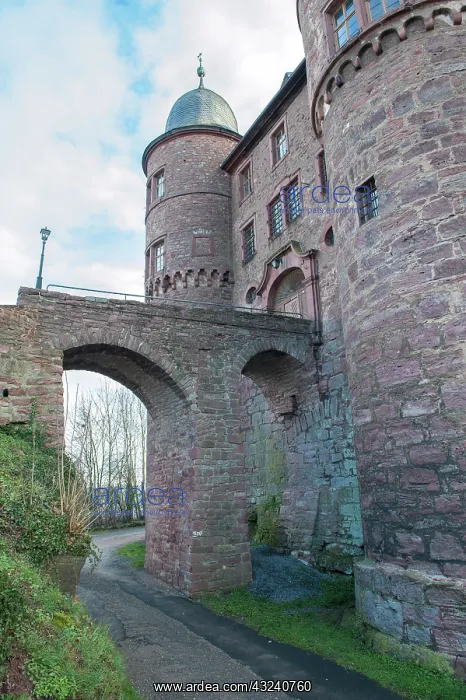 : Wertheim Castle drawbridge, Wertheim, Germany : Wertheim Castle drawbridge, Wertheim, Germany