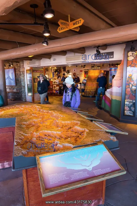 : Yavapai Observation Station, Grand Canyon National : Yavapai Observation Station, Grand Canyon National