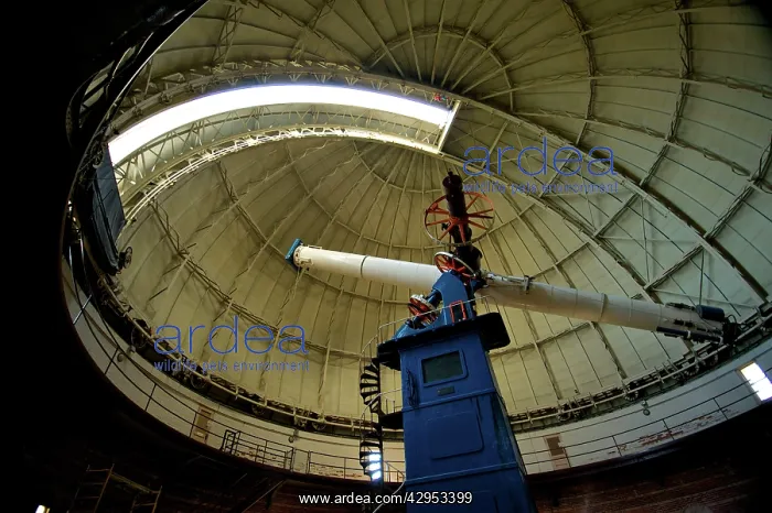 : Yerkes Telescope - worlds largest refracting telescope : Yerkes Telescope - worlds largest refracting telescope