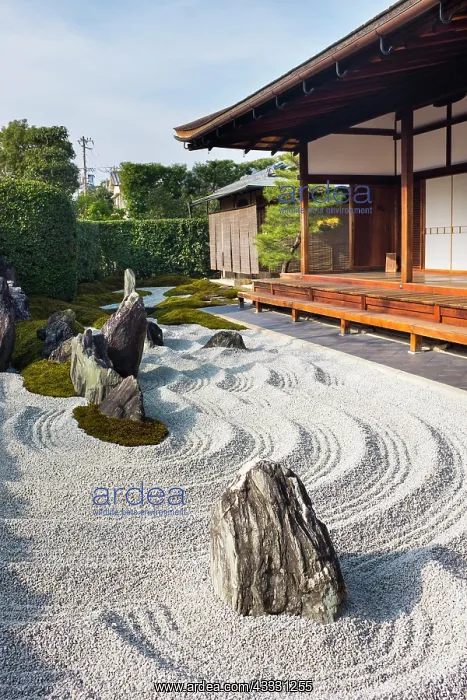 : Zen garden of the Zuihou-in temple belonging to : Zen garden of the Zuihou-in temple belonging to