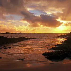 80186196 Silver Strand beach sunset - April Barna 80186196 Silver Strand beach sunset - April Barna
