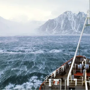 Antarctic - high wind from glacier over sea Antarctic - high wind from glacier over sea
