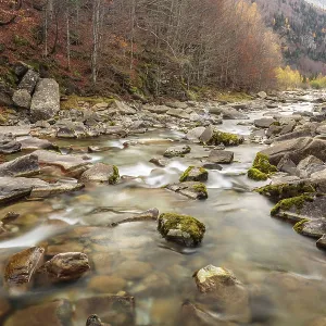 Arazas river in Ordesa valley