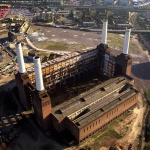 Battersea Power Station, an unused coal-fired power Battersea Power Station, an unused coal-fired power