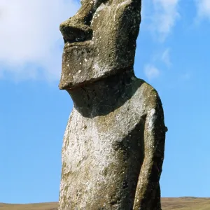 Easter Islands - Statue - Ahu Akivi Easter Islands - Statue - Ahu Akivi