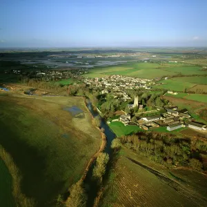 England - Aerial view, Kempsford and River Thames England - Aerial view, Kempsford and River Thames