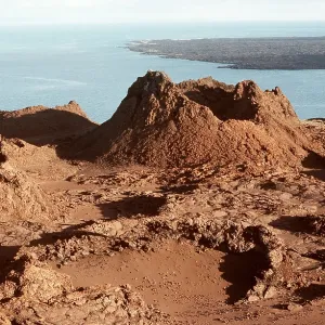 GALAPAGOS - Bartolome / Bartholome Island. Cinder Cone GALAPAGOS - Bartolome / Bartholome Island. Cinder Cone