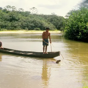 GIANT OTTER - Fishermen in boat GIANT OTTER - Fishermen in boat