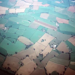 HAMPSHIRE - Aerial view of field patterns