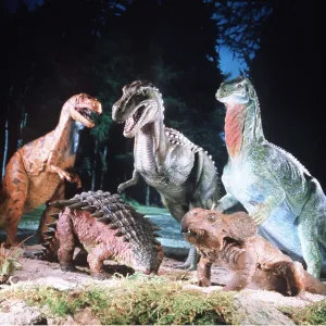 PREHISTORIC RECONSTRUCTION - Allosaurus, Tyrannosaurus PREHISTORIC RECONSTRUCTION - Allosaurus, Tyrannosaurus