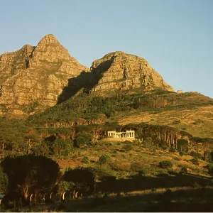 SOUTH AFRICA - RHODES MEMORIAL SOUTH AFRICA - RHODES MEMORIAL