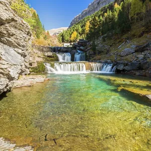 Waterfall gradas de Soaso