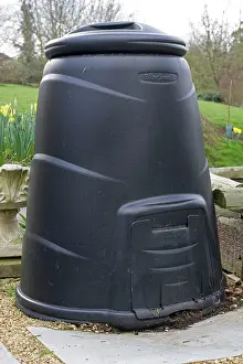 Compost: 220 litres compost bin made by Blackwall using