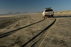 Trucks: 4wd vehicle on the beach at Cabo San Quintin