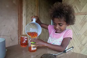 Vanuatu: 6 year old girl