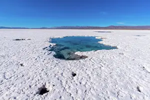 Salar: 800 sq km salt desert Salinas Grandes, Ojos de Salar