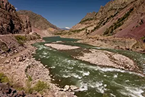 Gravel: 80179233 Coruh River Valley (Coruh Nehri) - currently