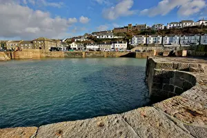 Chapman: 80179686 Porthleven Harbour Cornwall, UK David Chapman