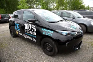 Electric: 80183345 Renault ZE - 100% zero emission electric