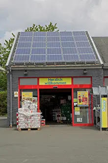 Supermarket: 80183347 Large solar PV Roof - on Dursty supermarket