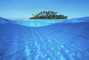Tranquillity: 80183983 Seascape Maldives Islands Agenzia Giornalistica