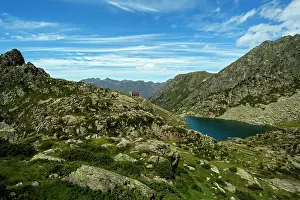 Huts: 80184057 Mountain Shelter - Lake Of La Glere Hautes
