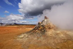 Warmth: 80184154 Geothermal Vent / Fumarole - steaming Hverarond