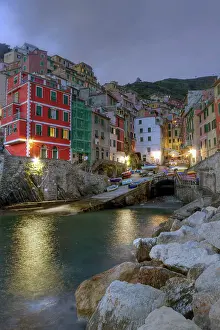Towns: 80184155 Harbour Riomaggiore, Cinque Terre, Liguria