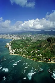Waves: 80184180 Waikiki - aerial view Honolulu Agenzia