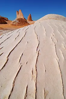 Ventures: 80184215 Rock Formations White Desert, Egypt Agenzia