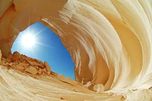 Ventures: 80184216 Rock Formations White Desert, Egypt Agenzia