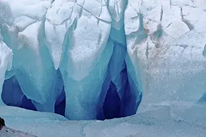 Stefan Meyers: 80184840 Iceberg at Ericbreenglacier Svalbard, Norway