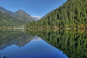 Sichuan: 80185292 Mirror Lake Jiuzhaigou National Park, Sichuan
