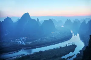 Karst: 80185313 Limestone Karst Formations and River Li