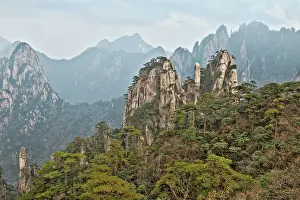 Huangshan: 80185370 Yellow Mountains (Huangshan) Anhui Province