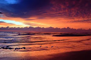 Texel: 80186139 Sunset - over the North Sea Island of