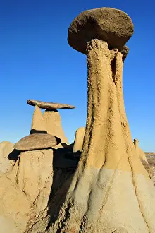 Badlands: 80187218 Hoodoos and Badlands - artfully sculpted
