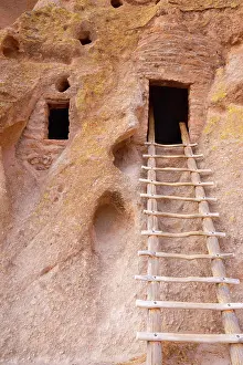 Dwelling: 80187312 Pueblo ruin - spectacular cave dwelling