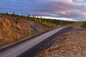 Gravel: 80187474 Dempster Highway - gravel road Dempster