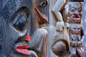 Poles: 80188193 totem pole - historic indian totem poles