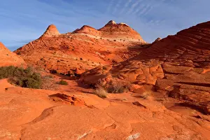 Beehive: 80188202 Vermillion Cliffs - beehive-shaped rock