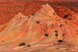 Artfully: 80188207 Vermillion Cliffs - artfully sculpted rock