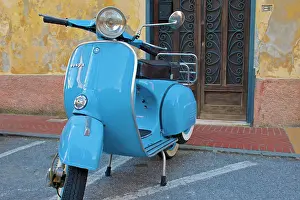 Vespa: 80190162 Blue Vespa Moped Monterosso, Cinque Terre