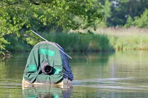 Hide: 80190473 Floating Hide - for wildlife photography