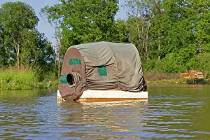 Hide: 80190474 Floating Hide - for wildlife photography