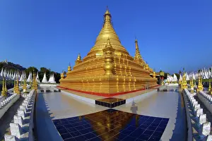 Burma: 80191492 Gold stupa of Sandamuni Pagoda, Mandalay