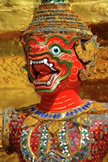 Mask: 80191527 Yaksha Demon Statue at Wat Phra Kaew Temple