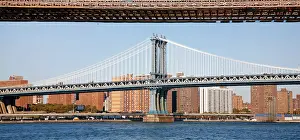 York: 80191552 Brooklyn Bridge and Manhattan Bridge over