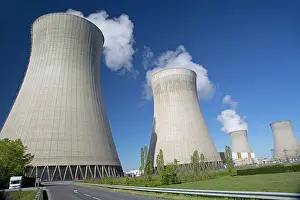 Nuclear: 80192931 Cooling Towers - EDF nuclear power plant