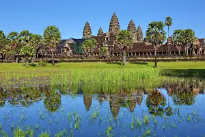 Angkor: 80194219 Angkor Wat Temple and reflection in reflecting